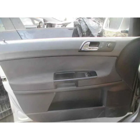 VOLKSWAGEN POLO (9N1) '2004 HIGHLINE GRIS