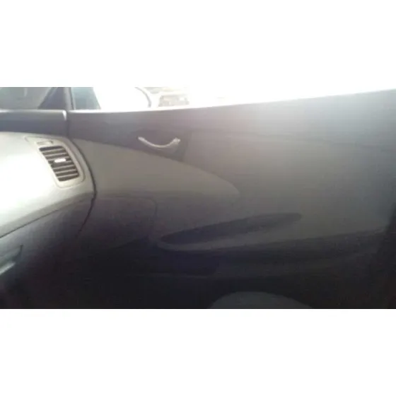 NISSAN PRIMERA BERLINA (P12) '2002 1.6 CAT VERDE