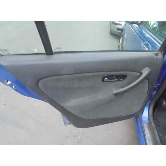 MG ROVER SERIE 45 (RT) '2004 CLASSIC (5-PTAS.) AZUL