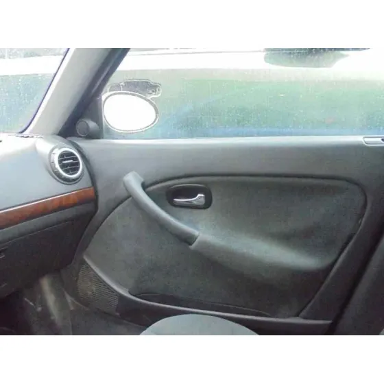 MG ROVER SERIE 45 (RT) '2004 CLASSIC (5-PTAS.) AZUL