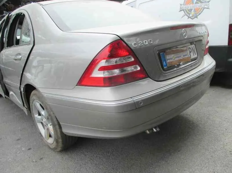 MERCEDES CLASE C (W203) BERLINA 2005 200 COMPRESSOR (203.042) MARRON CLARO