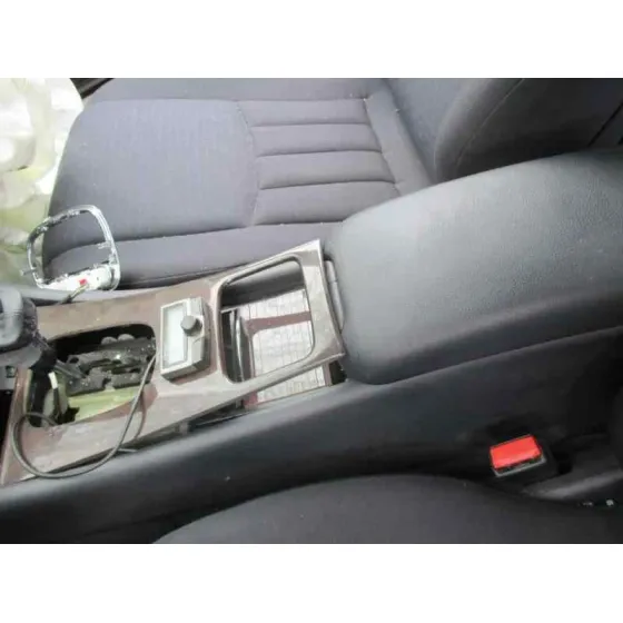MERCEDES CLASE C (W203) BERLINA 2005 200 COMPRESSOR (203.042) MARRON CLARO