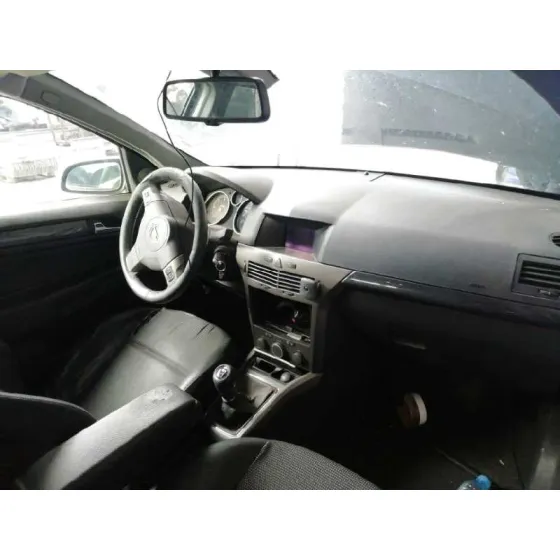 OPEL ASTRA H BER. '2006 COSMO NEGRO