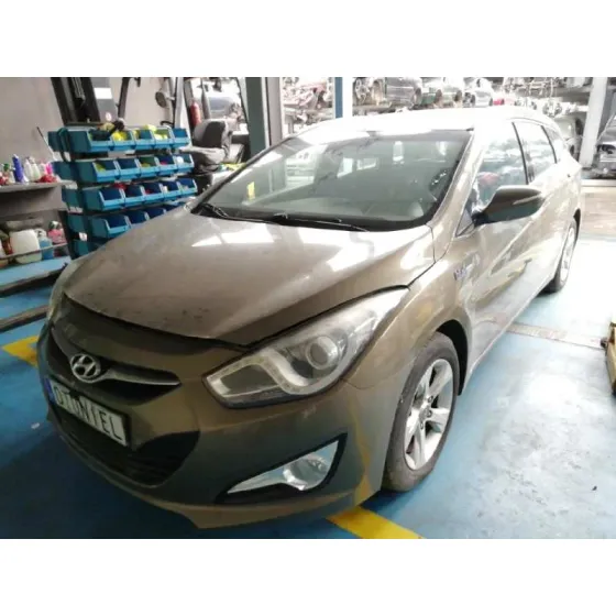 HYUNDAI I40 CW '2012 GL COMFORT MARRON