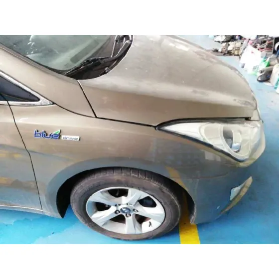 HYUNDAI I40 CW '2012 GL COMFORT MARRON