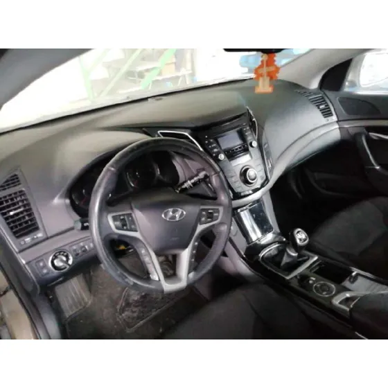 HYUNDAI I40 CW '2012 GL COMFORT MARRON