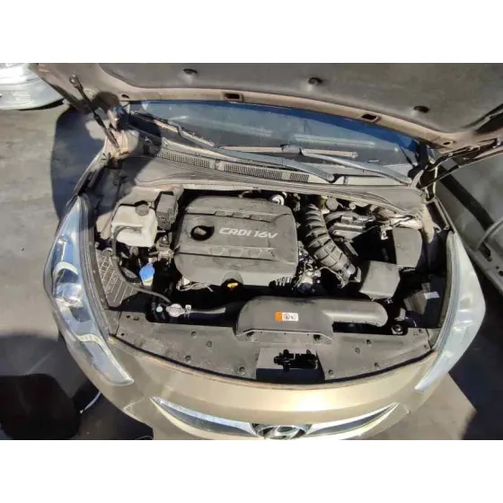 HYUNDAI I40 CW '2012 GL COMFORT MARRON