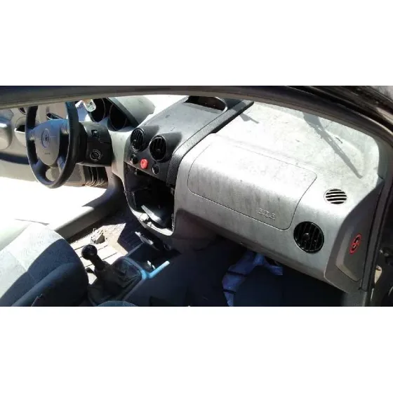 DAEWOO KALOS '2004 1.2 SE NEGRO