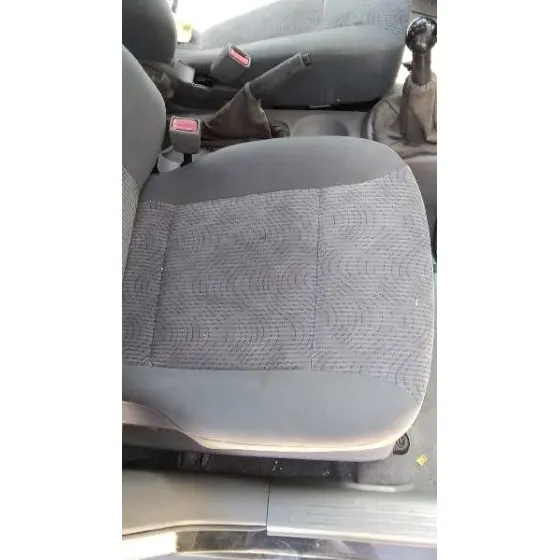 DAEWOO KALOS '2004 1.2 SE NEGRO