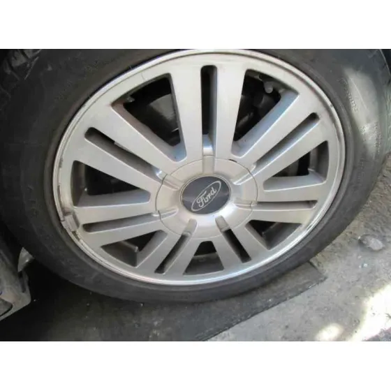 FORD FOCUS BERLINA (CAP) '2007 AMBIENTE (D) AZUL