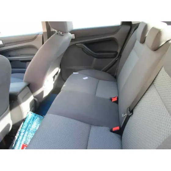 FORD FOCUS BERLINA (CAP) '2007 AMBIENTE (D) AZUL
