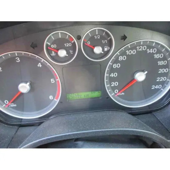 FORD FOCUS BERLINA (CAP) '2007 AMBIENTE (D) AZUL