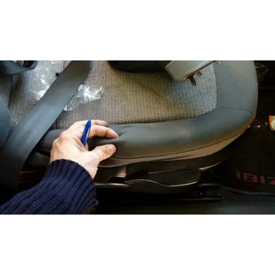 SEAT IBIZA (6J5) '2010 REFERENCE NEGRO