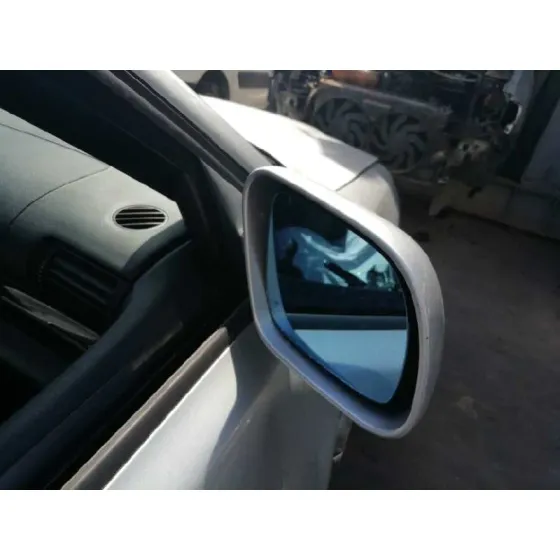 AUDI A4 BERLINA (B5) '2000 1.9 TDI GRIS