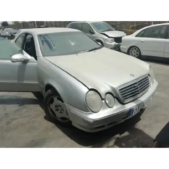 MERCEDES CLASE CLK (W208) COUPE '2000 230 COMPRESSOR (EVO) (208.348) GRIS
