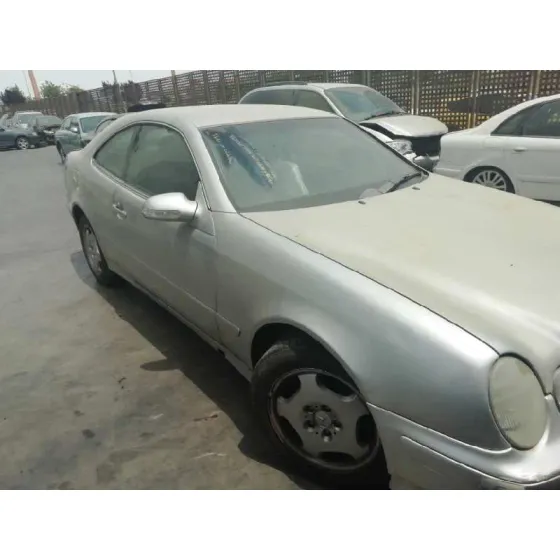 MERCEDES CLASE CLK (W208) COUPE '2000 230 COMPRESSOR (EVO) (208.348) GRIS