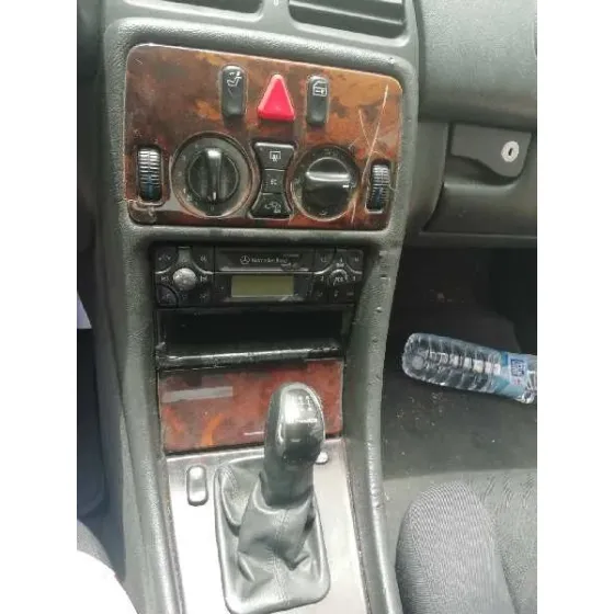 MERCEDES CLASE CLK (W208) COUPE '2000 230 COMPRESSOR (EVO) (208.348) GRIS