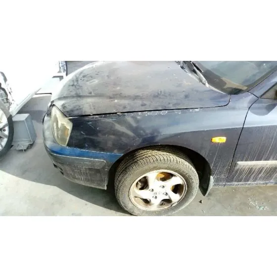 HYUNDAI ELANTRA (XD) '2003 2.0 GLS (4-PTAS.) (2004) AZUL