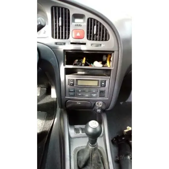 HYUNDAI ELANTRA (XD) '2003 2.0 GLS (4-PTAS.) (2004) AZUL