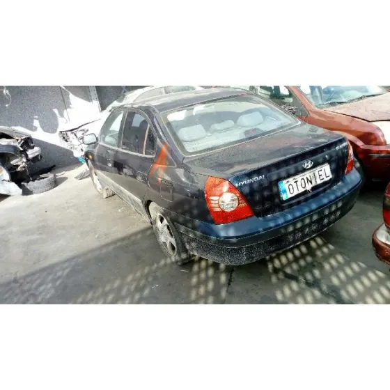 HYUNDAI ELANTRA (XD) '2003 2.0 GLS (4-PTAS.) (2004) AZUL