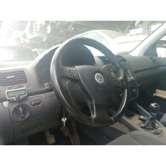 VOLKSWAGEN GOLF V BERLINA (1K1) '2006 CONCEPTLINE (E) AZUL