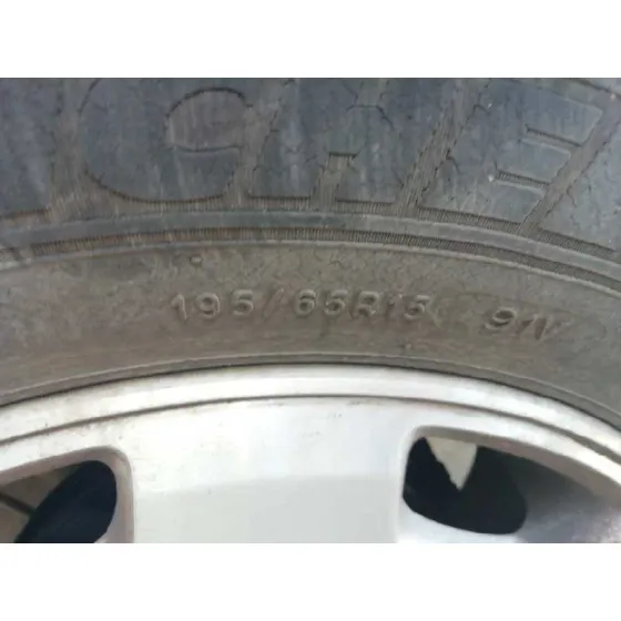 VOLKSWAGEN BORA BERLINA (1J2) '2003 1.9 TDI GRIS