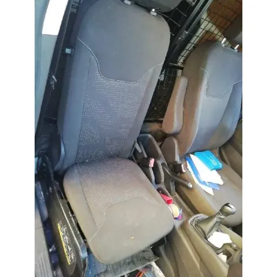FORD TRANSIT COURIER '2015 1.5 TDCI CAT BLANCO