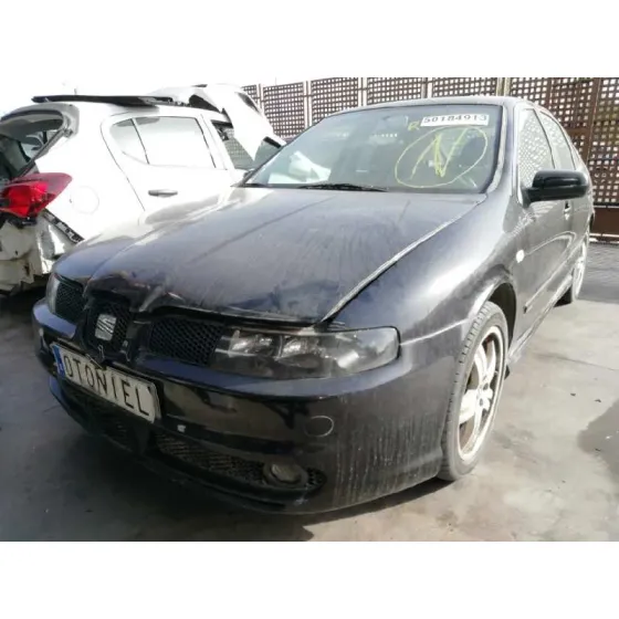 SEAT LEON (1M1) '2002 FR SPECIAL EDITION NEGRO