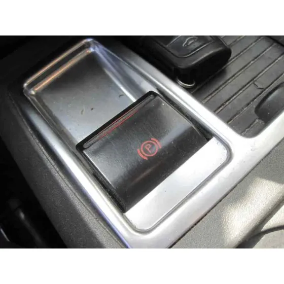 FORD FOCUS C-MAX (CAP) '2005 GHIA (D) PLATA