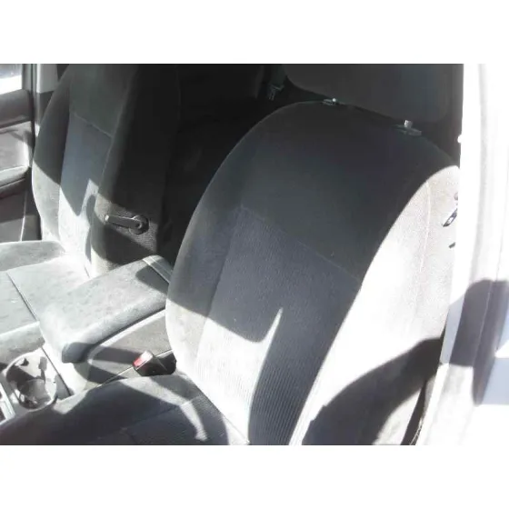 FORD FOCUS C-MAX (CAP) '2005 GHIA (D) PLATA