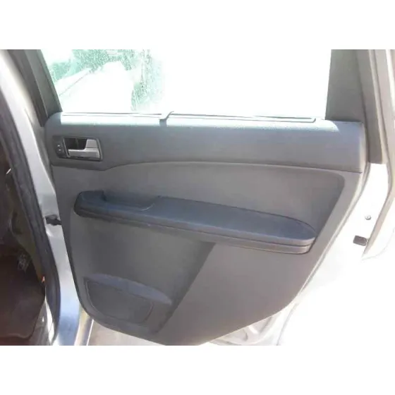 FORD FOCUS C-MAX (CAP) '2005 GHIA (D) PLATA
