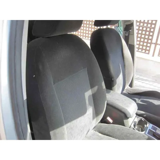 FORD FOCUS C-MAX (CAP) '2005 GHIA (D) PLATA