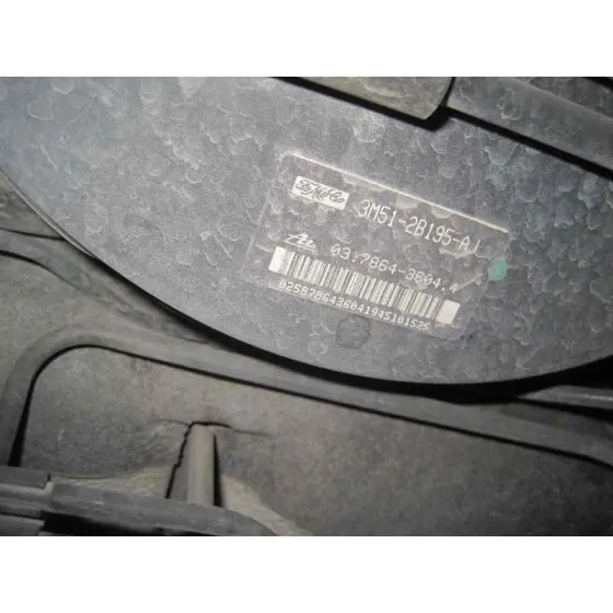 FORD FOCUS C-MAX (CAP) '2005 GHIA (D) PLATA