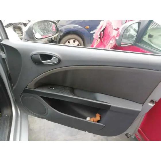 SEAT LEON (1P1) '2007 1.9 TDI GRIS PLATA