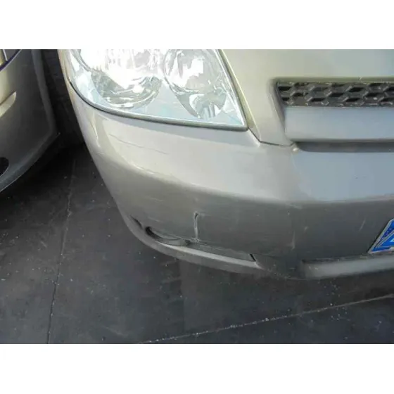 TOYOTA COROLLA VERSO (R1) '2006 2,2 D-4D SPORT MARRON CLARO