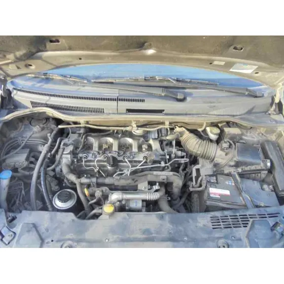 TOYOTA COROLLA VERSO (R1) '2006 2,2 D-4D SPORT MARRON CLARO