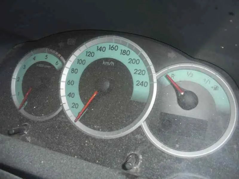 TOYOTA COROLLA VERSO (R1) '2006 2,2 D-4D SPORT MARRON CLARO