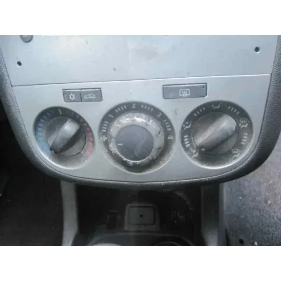 OPEL CORSA D '2012 "111 YEARS" NEGRO