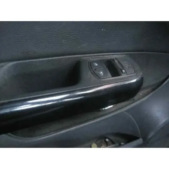 OPEL CORSA D '2012 "111 YEARS" NEGRO