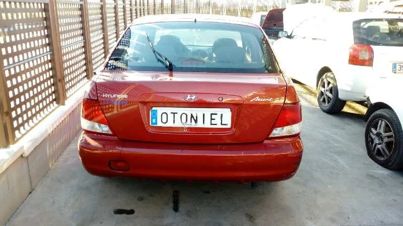 HYUNDAI ACCENT (LC) '2000 GL 4P ROJO