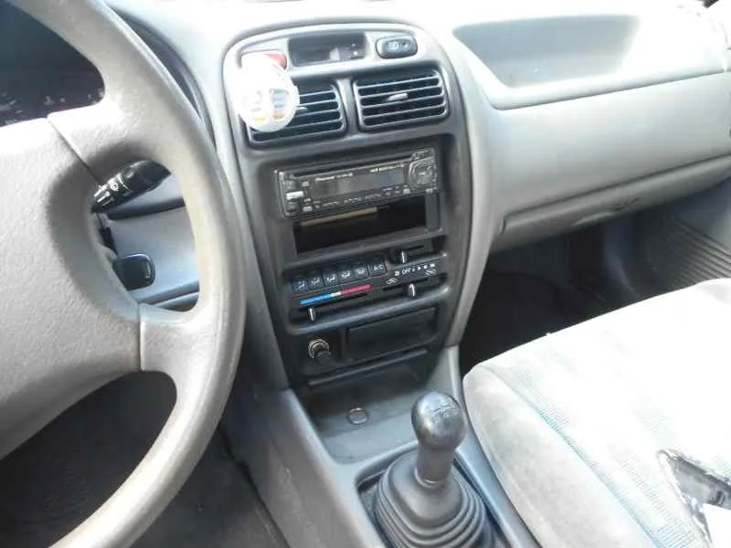 SUZUKI BALENO FAM. SY (EG) SUZUKI BALENO FAM. SY (EG) '1998 1.6 GLX VERDE 1997