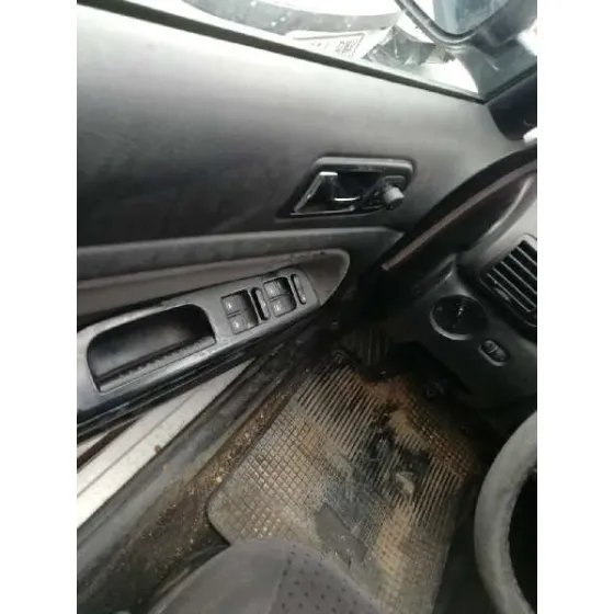 VOLKSWAGEN PASSAT BERLINA (3B2) '1999 COMFORTLINE PLATA