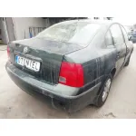 VOLKSWAGEN PASSAT BERLINA (3B2) VOLKSWAGEN PASSAT BERLINA (3B2) '1997 1.8 VERDE 1996