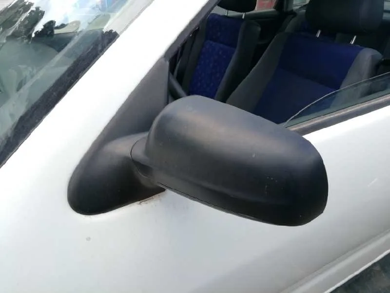 SEAT IBIZA (6K1) '2000 SELECT BLANCO