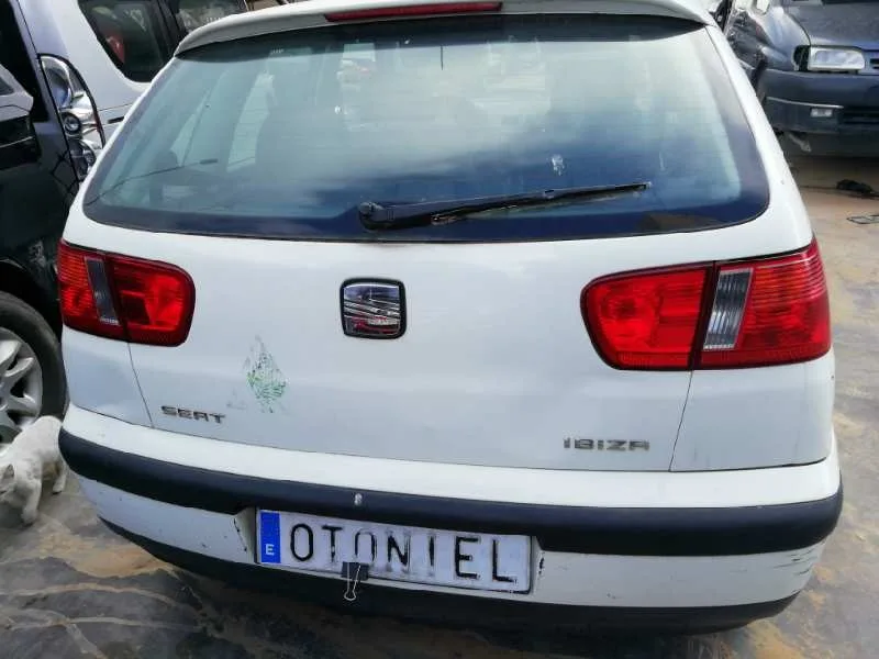 SEAT IBIZA (6K1) '2000 SELECT BLANCO