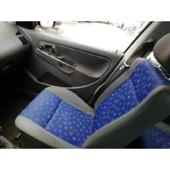 SEAT IBIZA (6K1) '2000 SELECT BLANCO