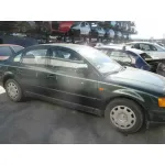 VOLKSWAGEN PASSAT BERLINA (3B2) VOLKSWAGEN PASSAT BERLINA (3B2) '1996 1.9 TDI VERDE 1996