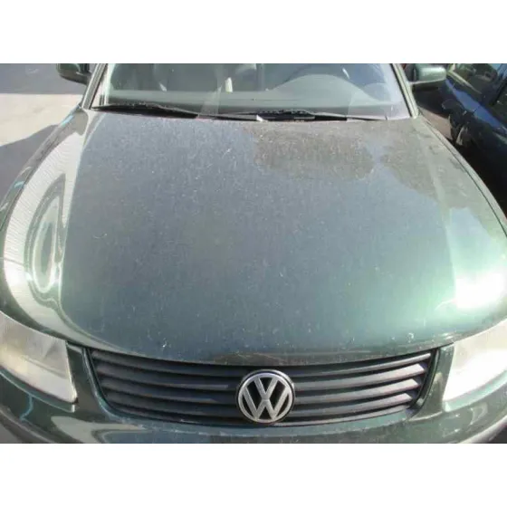 VOLKSWAGEN PASSAT BERLINA (3B2) '1996 1.9 TDI VERDE