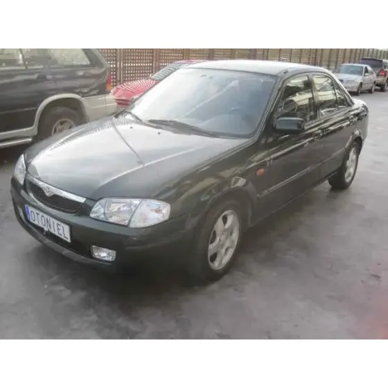 MAZDA 323 BERLINA F/S (BJ) '1998 1.9 F SPORTIVE VERDE