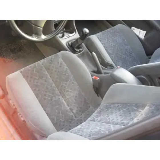 MAZDA 323 BERLINA F/S (BJ) '1998 1.9 F SPORTIVE VERDE